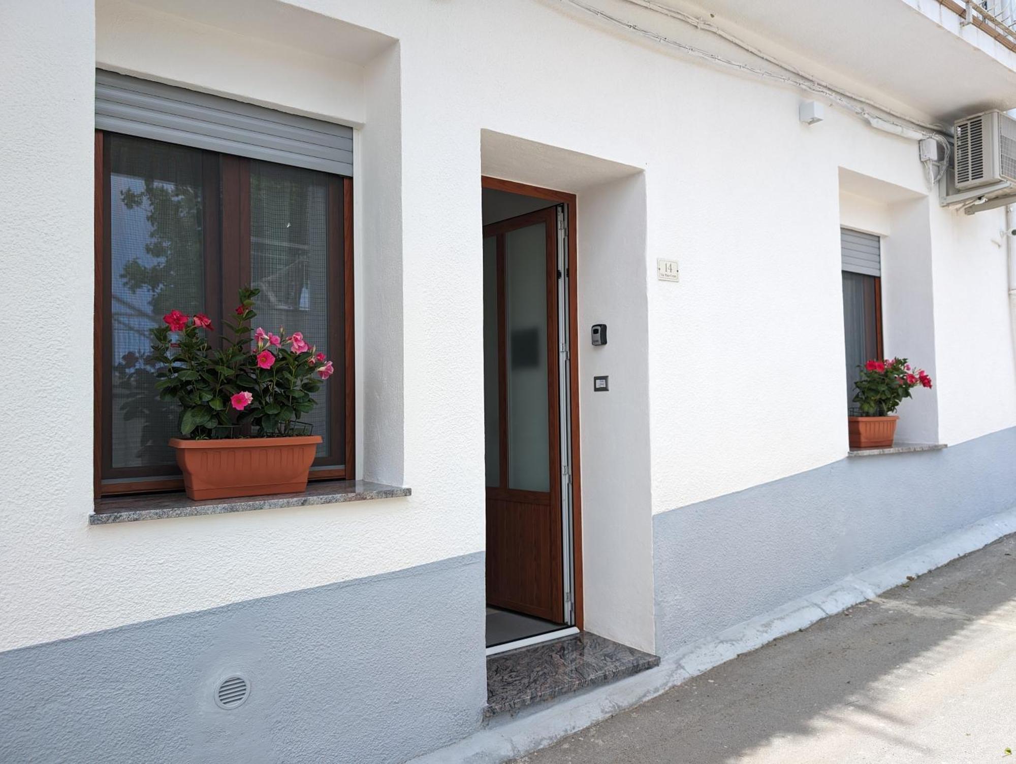 Louis House Ad Agerola Per Amalfi Positano Pompei Villa Exterior foto